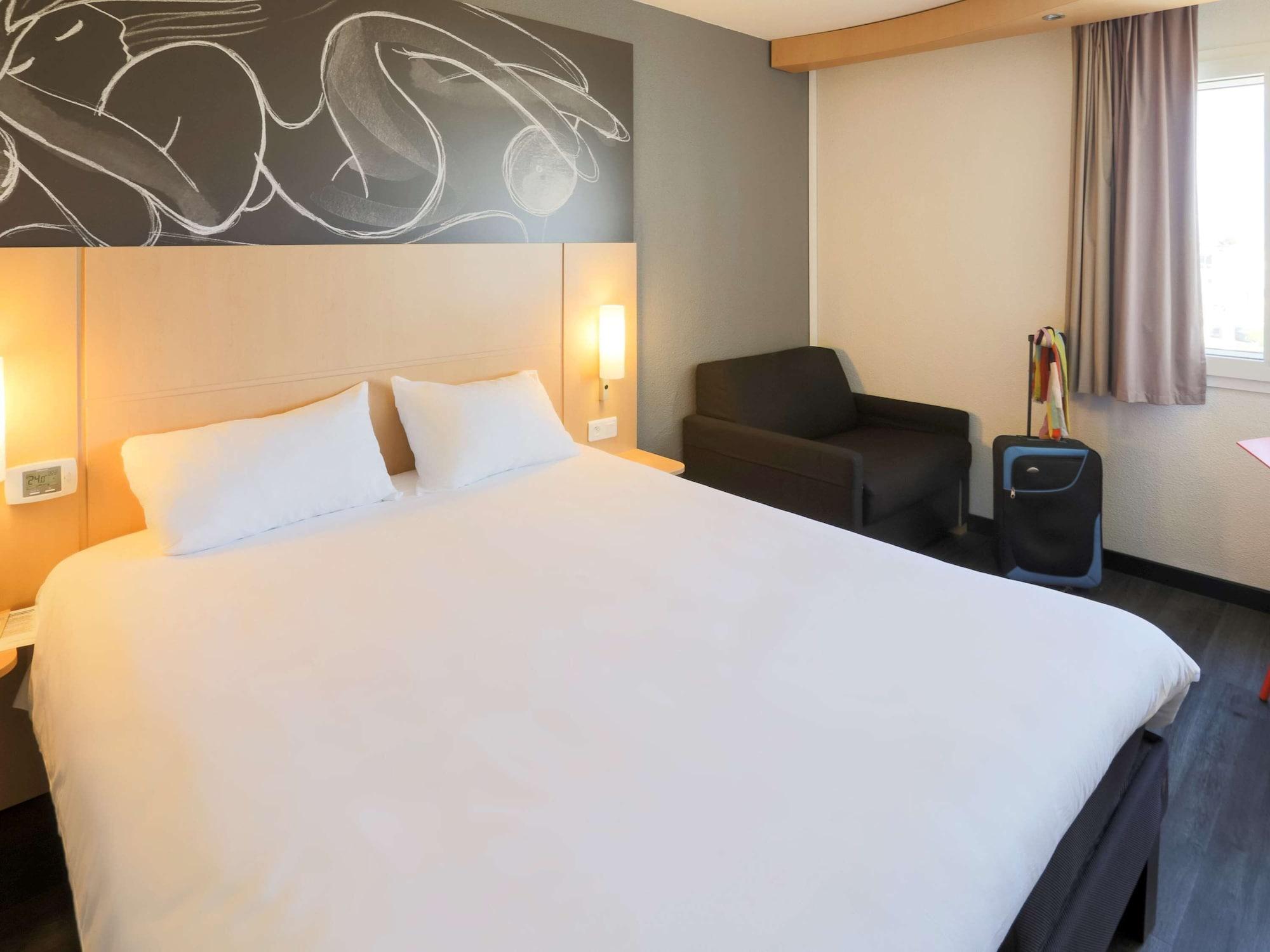 Ibis Beziers Est Mediterranee A9/A75 (Adults Only) Exterior photo