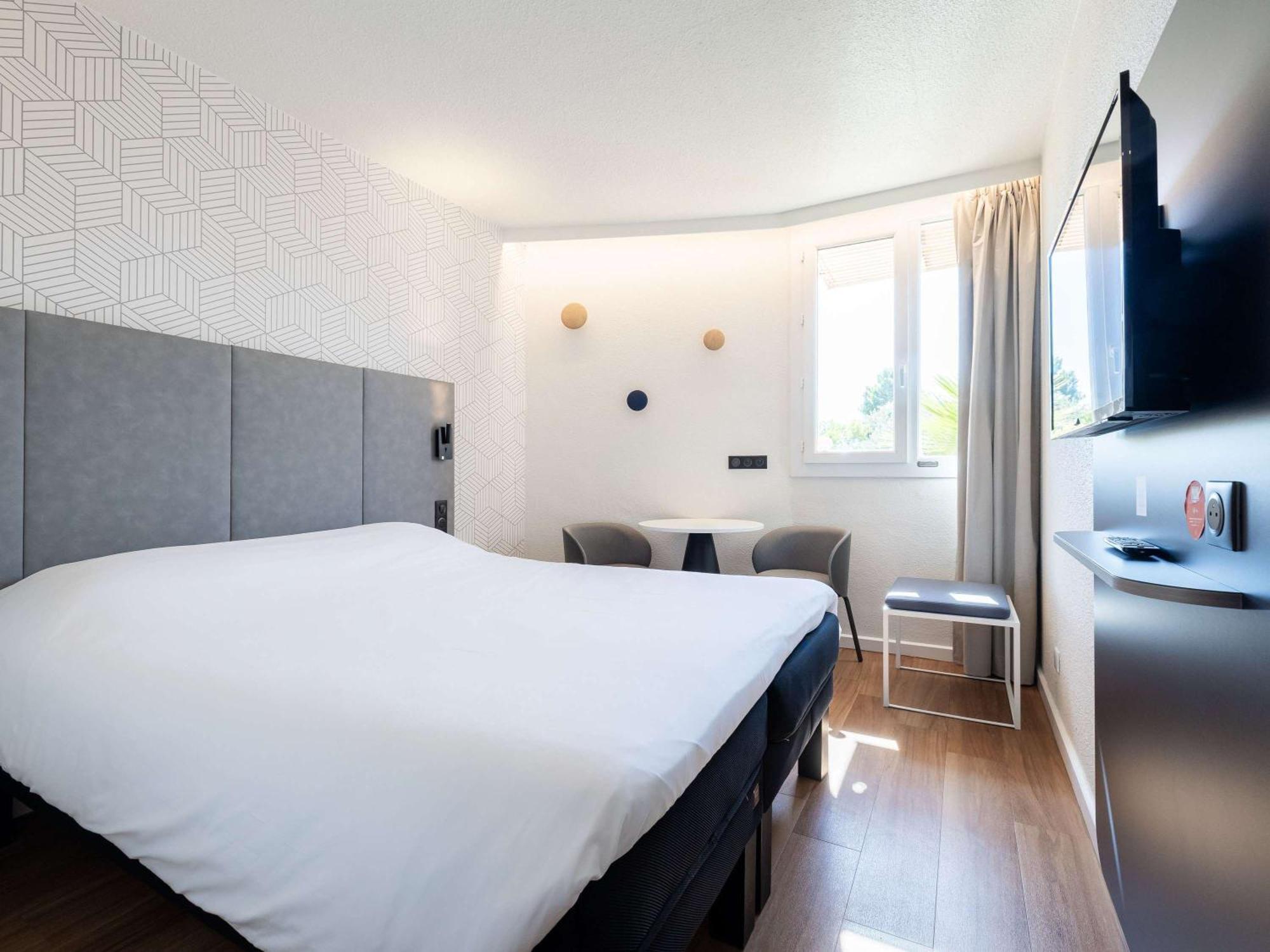 Ibis Beziers Est Mediterranee A9/A75 (Adults Only) Exterior photo