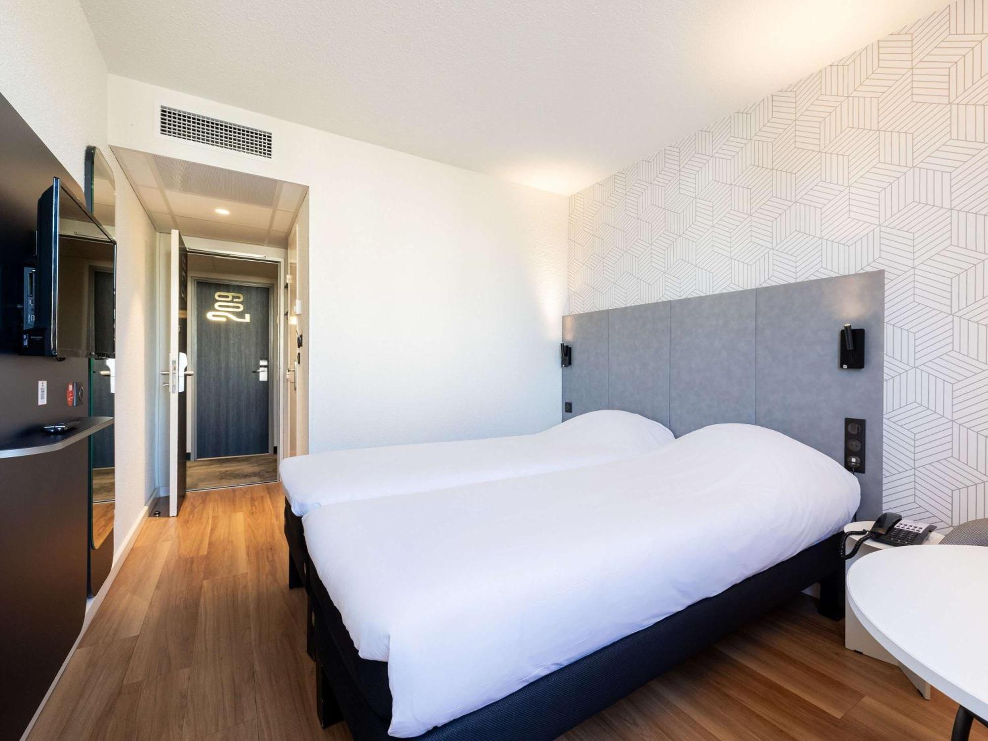 Ibis Beziers Est Mediterranee A9/A75 (Adults Only) Exterior photo